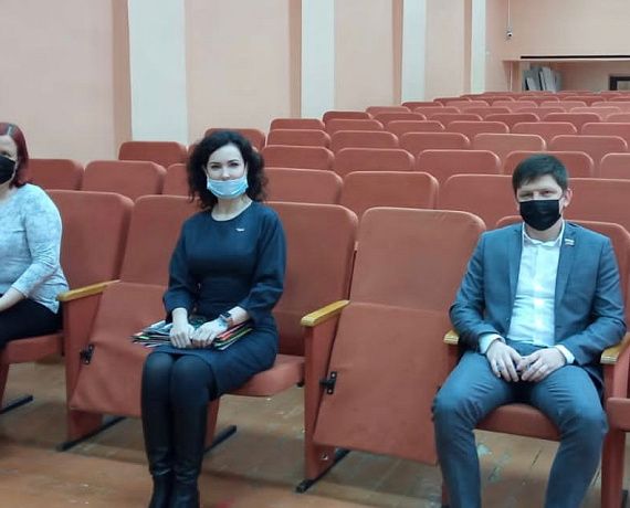 Подведены итоги конкурса рисунка ко Дню матери, который организовал депутат Госдумы Алексей Журавлев