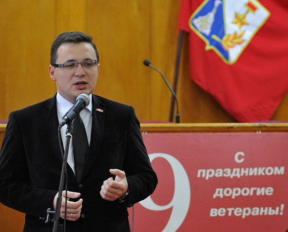 Севастопольская "РОДИНА" поздравила ветеранов с Днем Победы