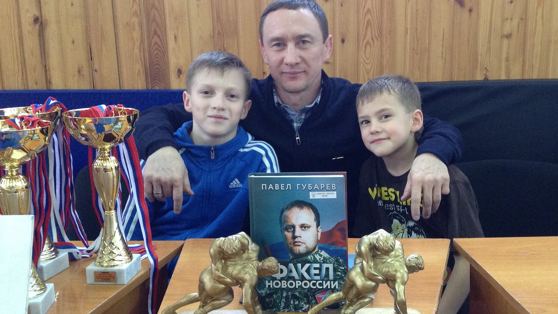 Сыновья лидера ульяновских партийцев победили в турнире по классической борьбе