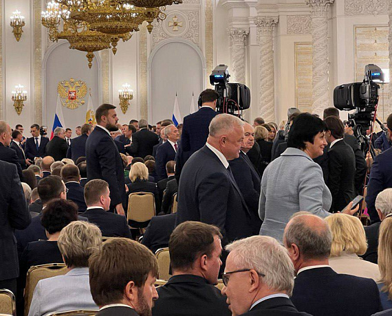 Журавлев принял участие в подписании договоров о вхождении в РФ новых субъектов