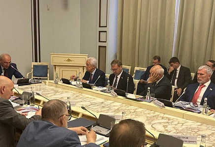 Журавлев принял участие в заседании президиума президентского Совета по межнацотношениям