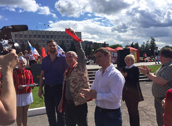 Рабочий визит Алексея Журавлёва в ЛНР, 11.06.2016