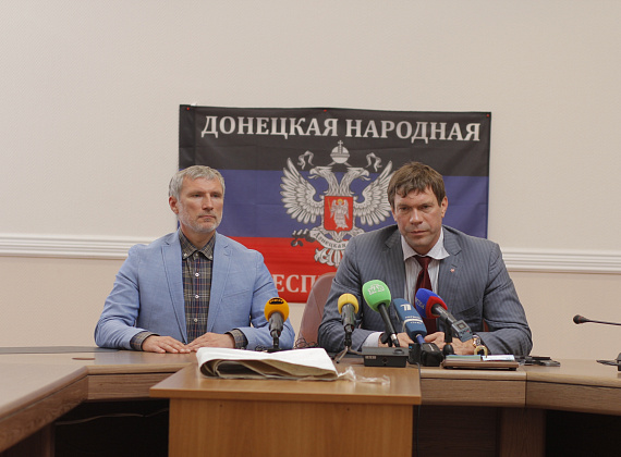 Алексей Журавлёв в Донецке: пресс-конференция, общение с прессой, интервью (часть 1), 12 июня 2014 г.