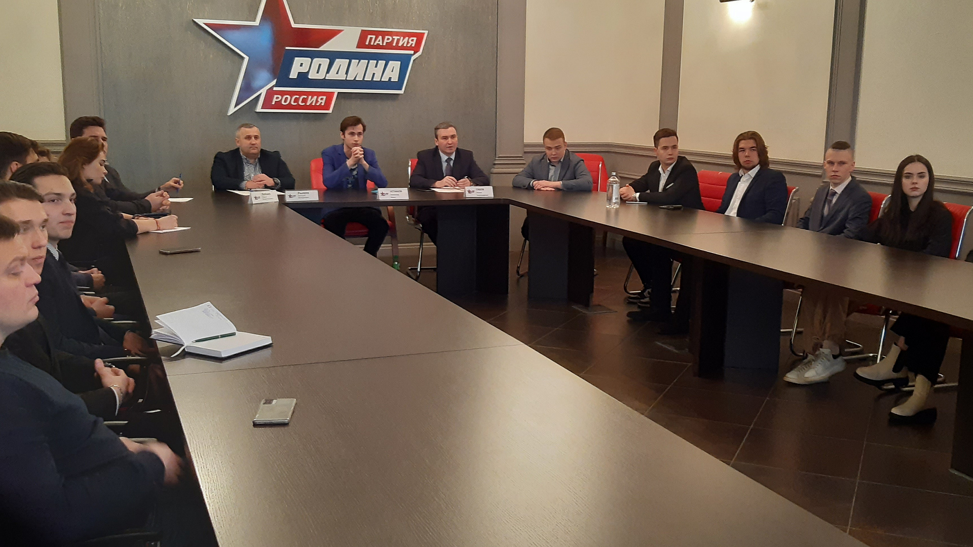 В Исполкоме "РОДИНЫ" прошла презентация молодежного проекта СИГМА