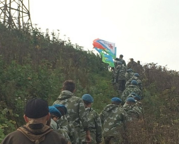 ПРИ ПОДДЕРЖКЕ ПАРТИИ "РОДИНА" ПОДРОСТКИ СОВЕРШИЛИ ПОХОД НА МЫС КРИЛЬОН, САМУЮ ЮЖНУЮ ТОЧКУ САХАЛИНА