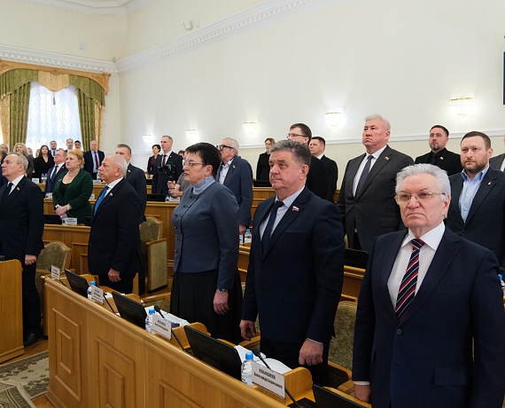 В ДУМЕ АСТРАХАНСКОЙ ОБЛАСТИ СОСТОЯЛОСЬ ПЛЕНАРНОЕ ЗАСЕДАНИЕ