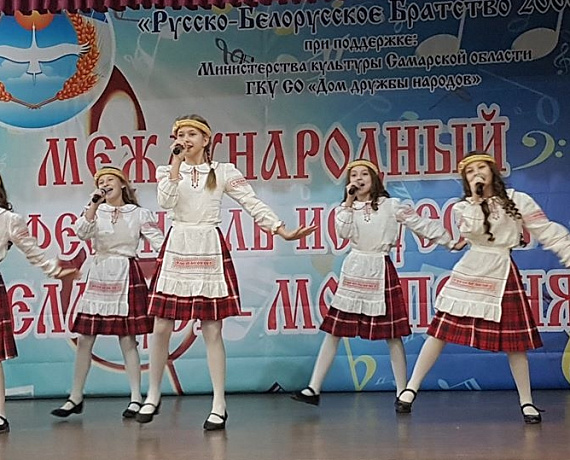 Валерий Барсук приветствовал лауреатов XV Международного белорусского фестиваля искусств "Беларусь – моя песня"