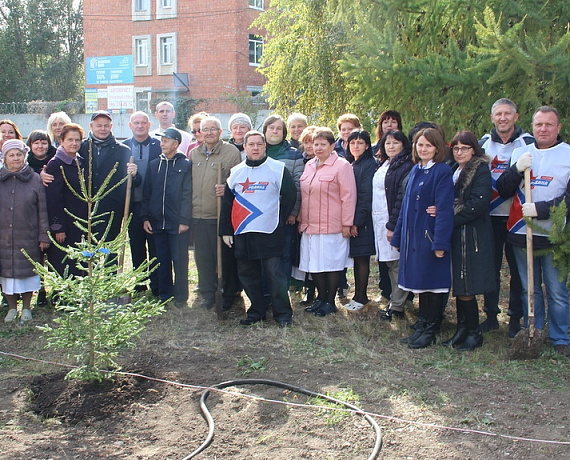 Самарские партийцы провели экологический субботник