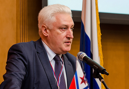 Коротченко: В модернизации баллистических ракет США идут по стопам России
