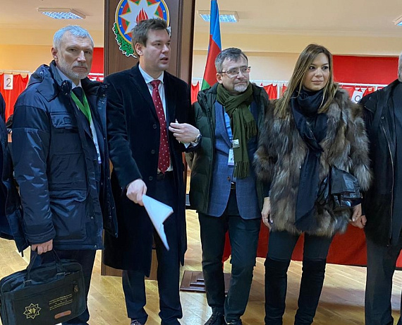 Алексей Журавлев прибыл в Азербайджан для наблюдения за выборами
