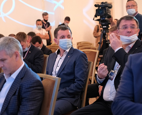 Журавлев представил на VII Cъезде основные тезисы предвыборной программы "РОДИНЫ"