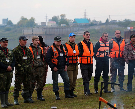 Дзержинские патриоты поддержали первый городской рыболовный турнир