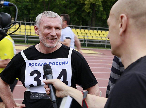 Алексей Журавлёв сдаёт нормы ГТО, 20.06.2015