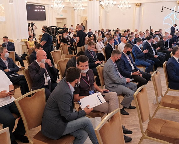Журавлев представил на VII Cъезде основные тезисы предвыборной программы "РОДИНЫ"