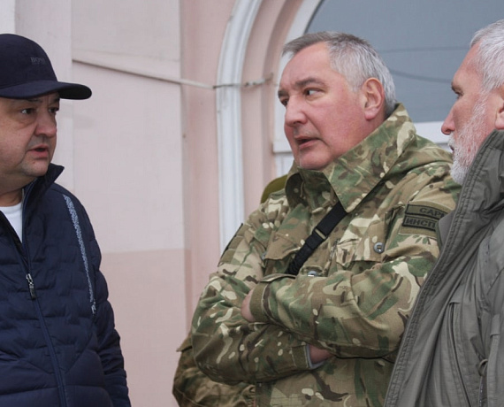 Алексей Журавлев и Дмитрий Рогозин посетили город Горловку