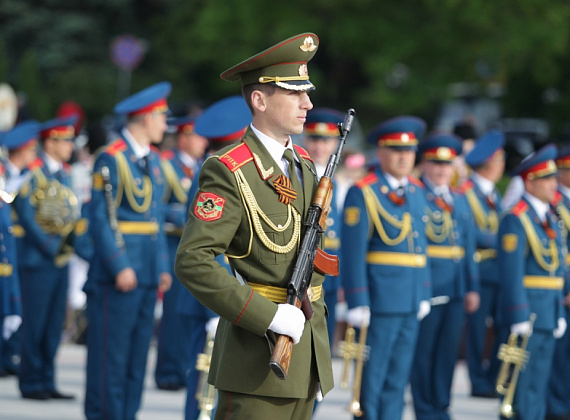 Визит российской делегации во главе с Рогозиным в ПМР, 9 мая 2014 г.