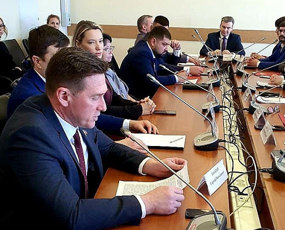 Подмосковная "РОДИНА" приняла участие в слушаниях в ГД и внесла пакет законопроектов