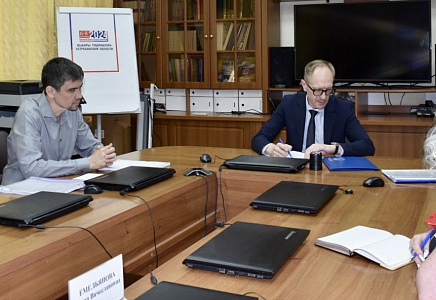 Кандидат в депутаты Думы Астраханской области от "РОДИНЫ" подал документы в избирком