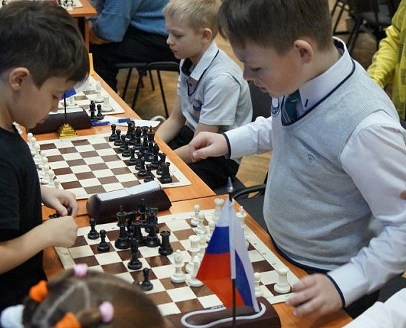 Вячеслав Илюхин оказал помощь в организации и проведении районного этапа Всероссийских открытых соревнований по шахматам "Белая ладья — 2023"
