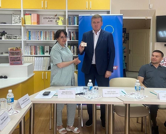Владимир Михайлов подписал соглашение о благоустройстве родника в деревне Сархорн