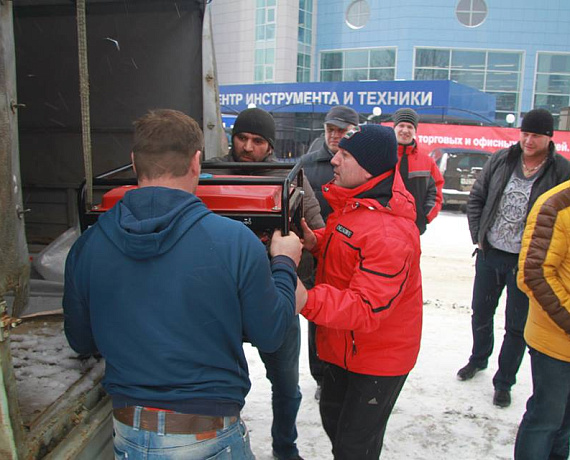 Ярославские родинцы участвовали в сборе и отправке гуманитарной помощи в Крым