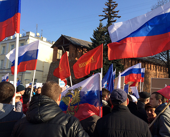 Смоленские партийцы поздравили россиян с Днём народного единства