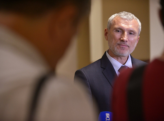 Алексей Журавлев подал документы в окружную избирательную комиссию города Воронежа, 19.07.2016