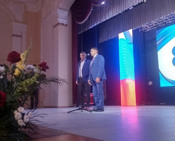Самарская "РОДИНА" поздравила Советский район областного центра с юбилеем