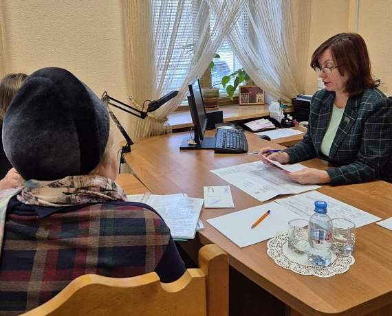 Елена Леонова провела первый в 2025 году прием граждан