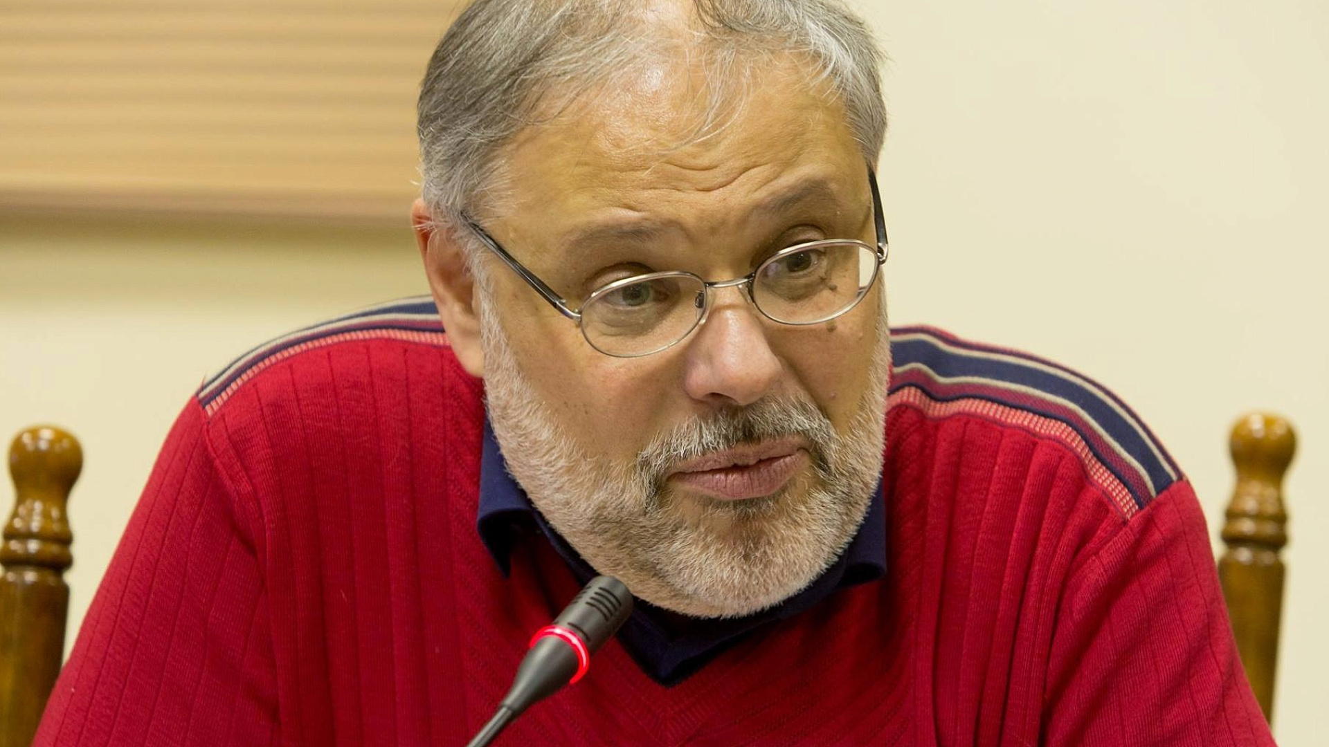 Михаил Хазин: Наследие Грефа мешает России достичь высоких темпов роста 