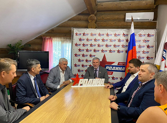 Алексей Журавлев проголосовал на выборах в Воронеже (13.09.2020)