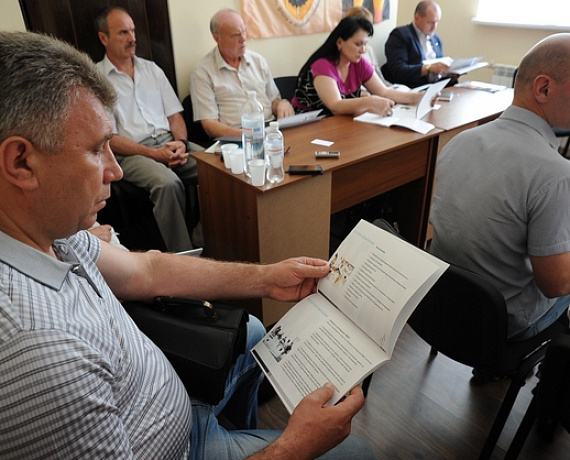 Симферопольские социал-патриоты обсудили проблемы отечественной оборонки