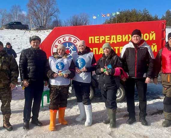 Владимир Михайлов принял участие в чемпионате по рыбной ловле "Кугесьский окунь"