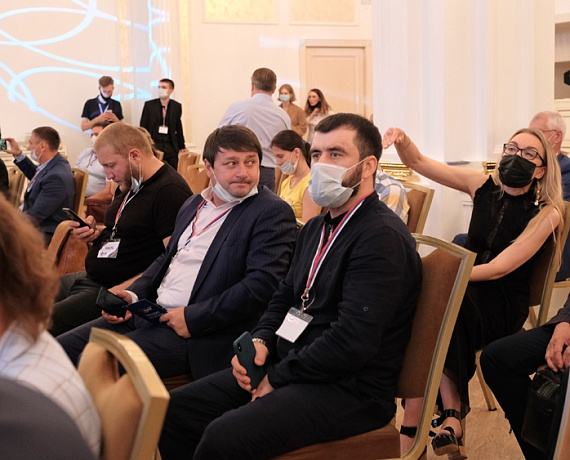 Журавлев представил на VII Cъезде основные тезисы предвыборной программы "РОДИНЫ"