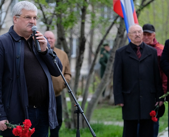 Вячеслав Илюхин принял участие в митинге памяти Героя Российской Федерации Сергея Амосова