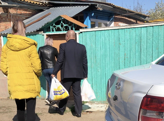 "РОДИНА" провела акцию помощи людям, оказавшимся в сложном положении из-за пандемии коронавируса (13.04.2020)