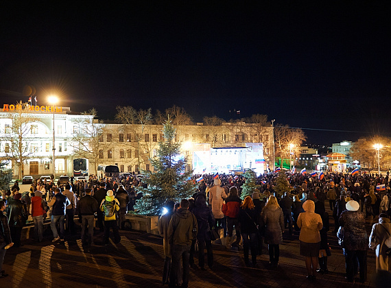 Российские флаги в Симферополе, Бахчисарае, Севастополе, 15 марта 2014 г.