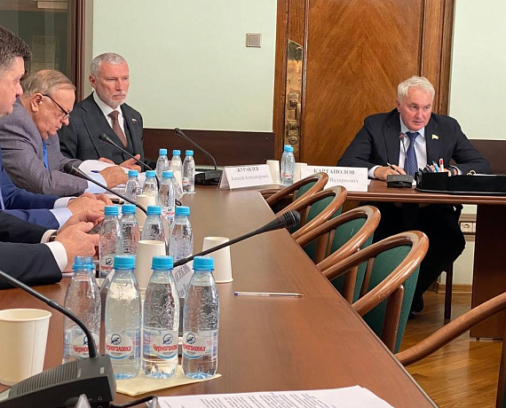 Журавлев: Кавалеры Ордена Мужества должны иметь право на земельные участки
