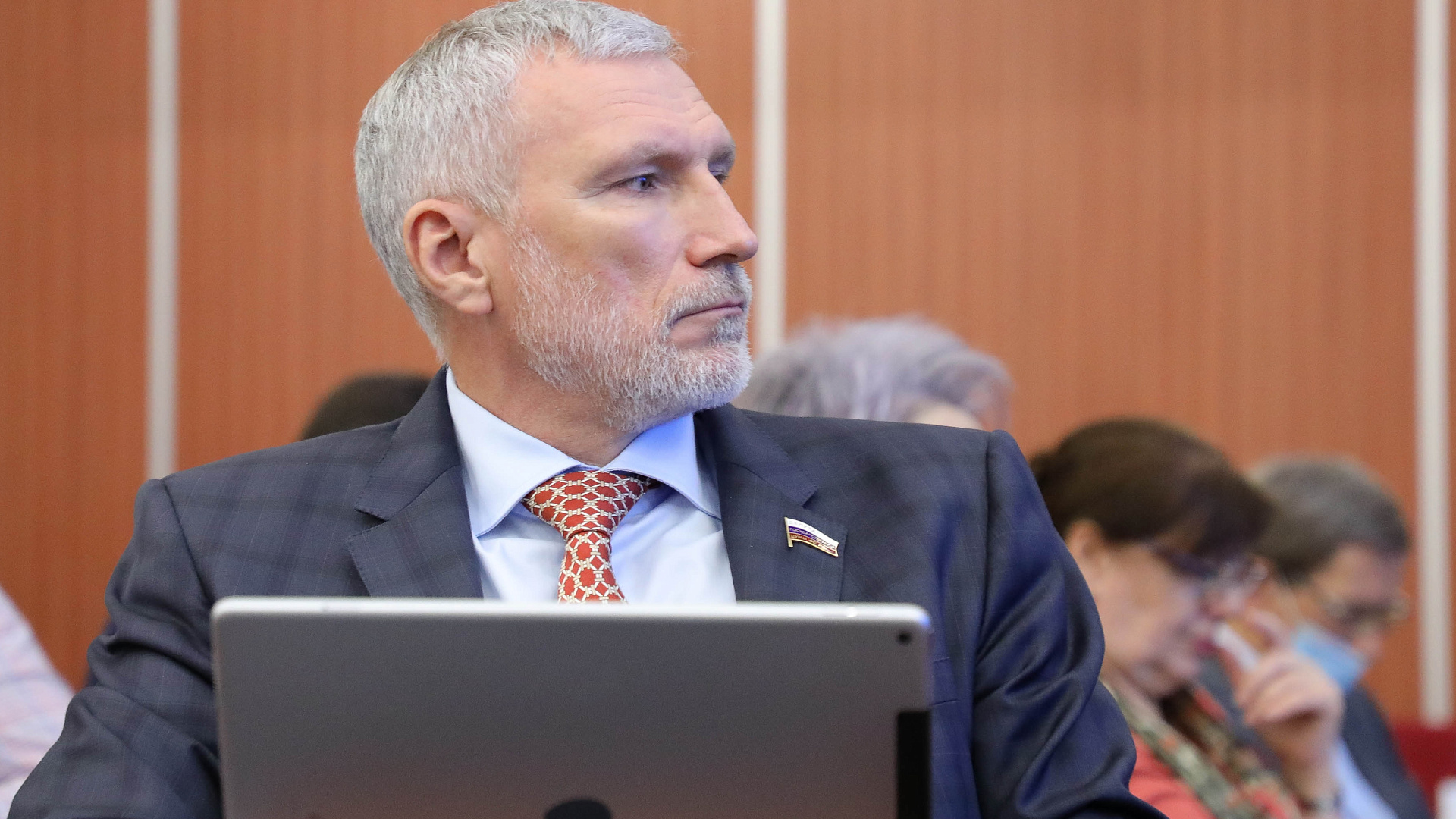 Журавлев: Европе пора переходить от обороны к ответным действиям в отношении США