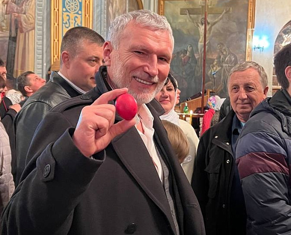 Алексей Журавлев принял участие в пасхальном богослужении в Мичуринске