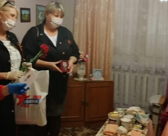 "РОДИНА" Павловского района Воронежской области поздравила ветеранов