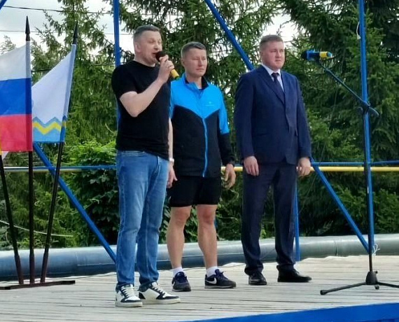 Владимир Михайлов приветствовал участников велопробега, посвященного 102-й годовщине со дня образования прокуратуры Чувашии