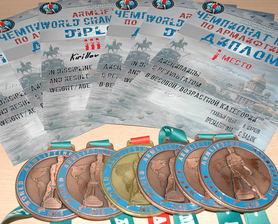 Поддержанный "РОДИНОЙ" новомосковский богатырь стал чемпионом мира