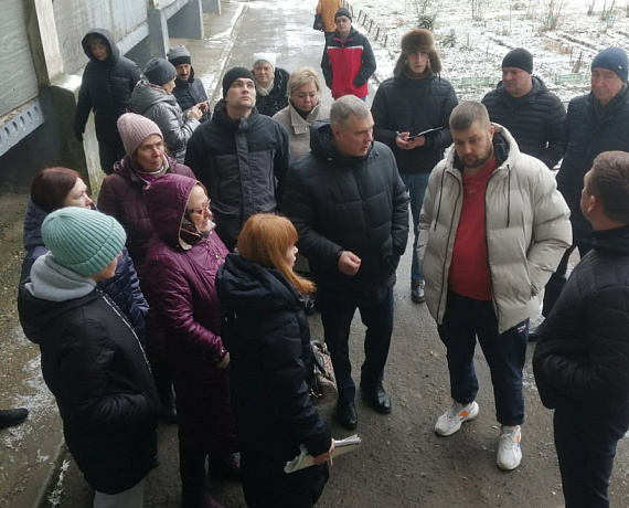 Сергей Захаров обсудил важные вопросы, касающиеся улучшения условий проживания