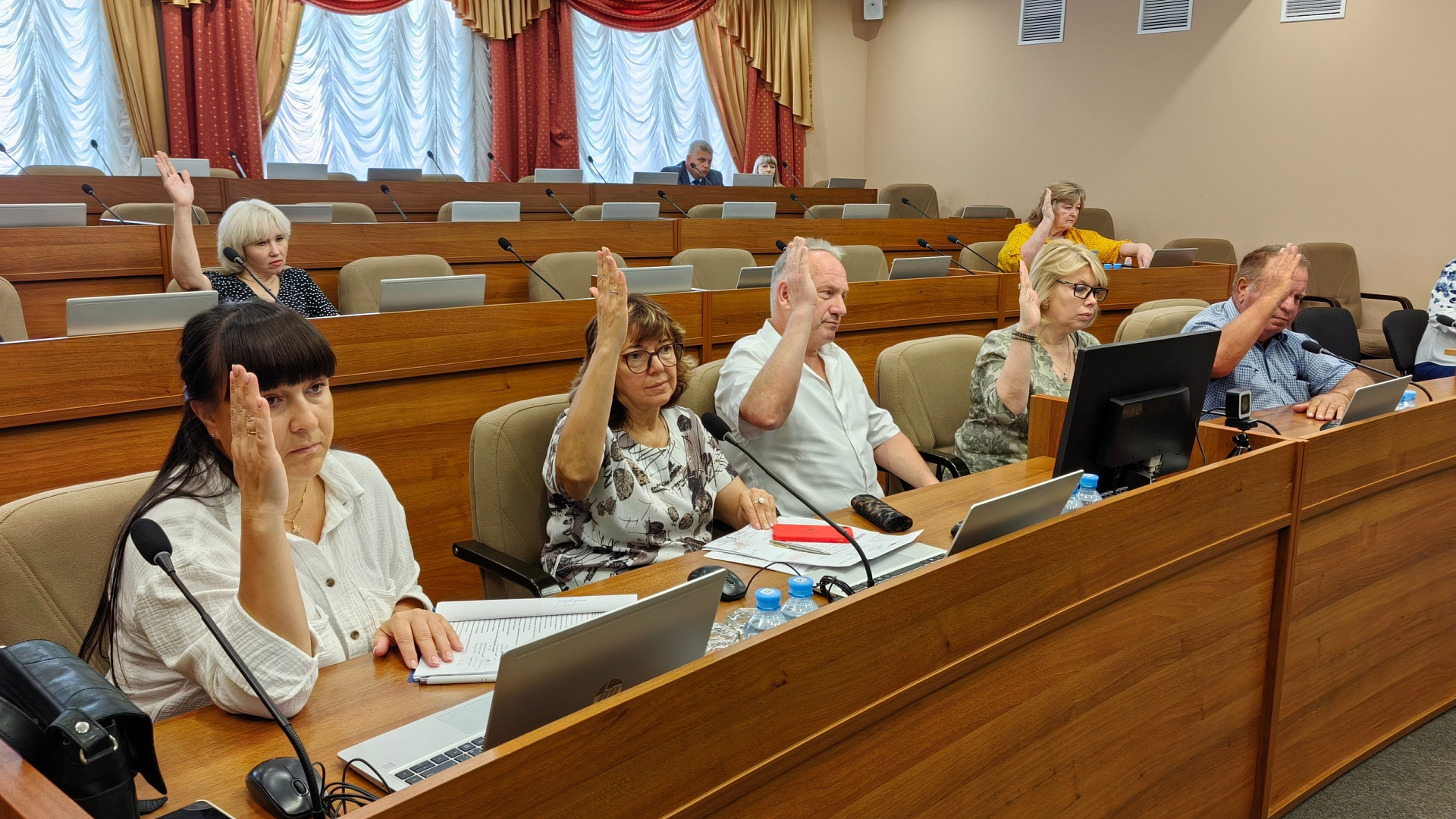 Любовь Шанина провела заседание комиссии по именным стипендиям и единовременным премиям Тамбовской городской Думы