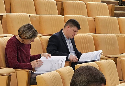 Сергей Мягких принял участие в круглом столе в Госдуме