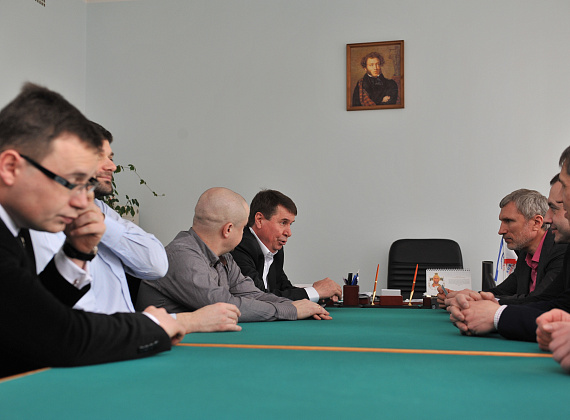 Один день визита делегации партии "РОДИНА" и РУСИНТЕРНА в Крым, 15 марта 2014 г.