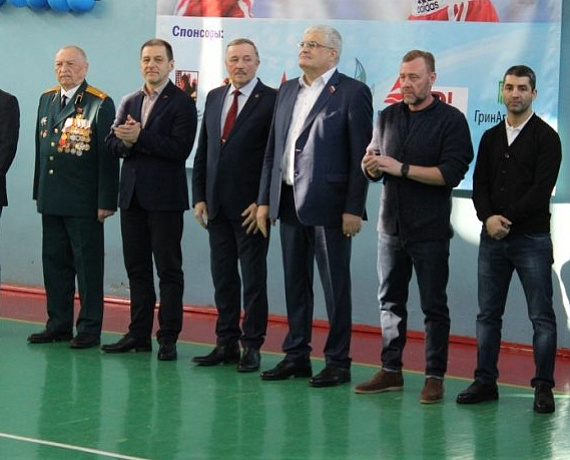 Стартовало первенство Новосибирской области по боксу среди юниоров на призы Клуба избирателей депутата Вячеслава Илюхина