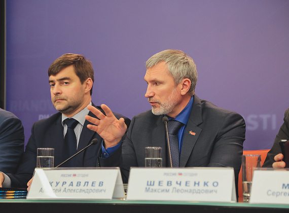 Алексей Журавлёв на пресс-конференции "Военные преступления украинских силовиков: пытки и бесчеловечное обращение с жителями Юго-Востока", 24.11.2014