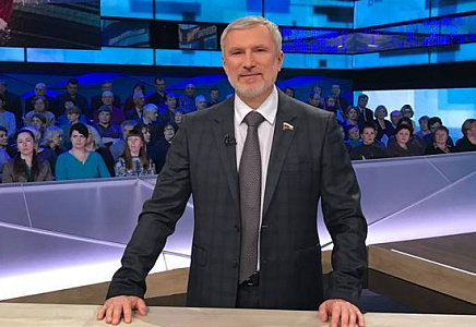 Журавлев: У Киева хорошо получается только мешать деготь с медом